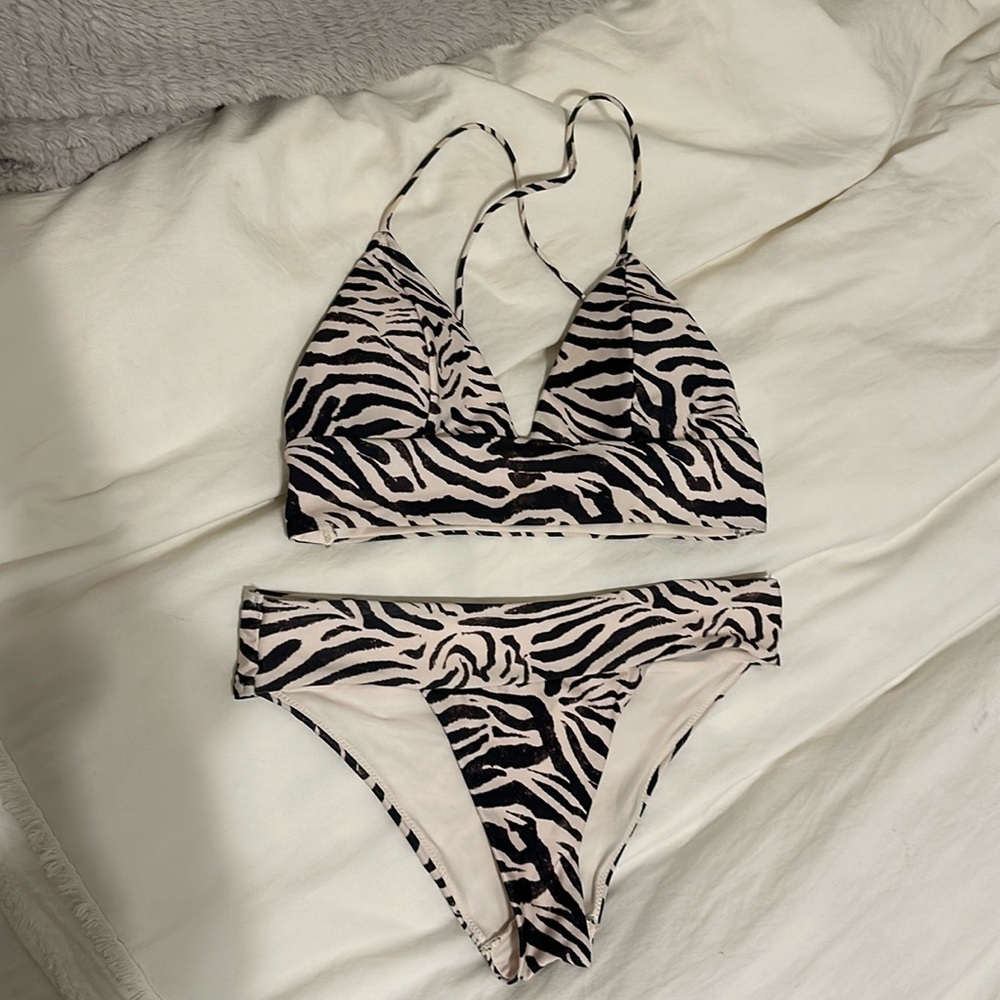 Zebra striped bikini. H&M. No tag/size listed. Fits as XS